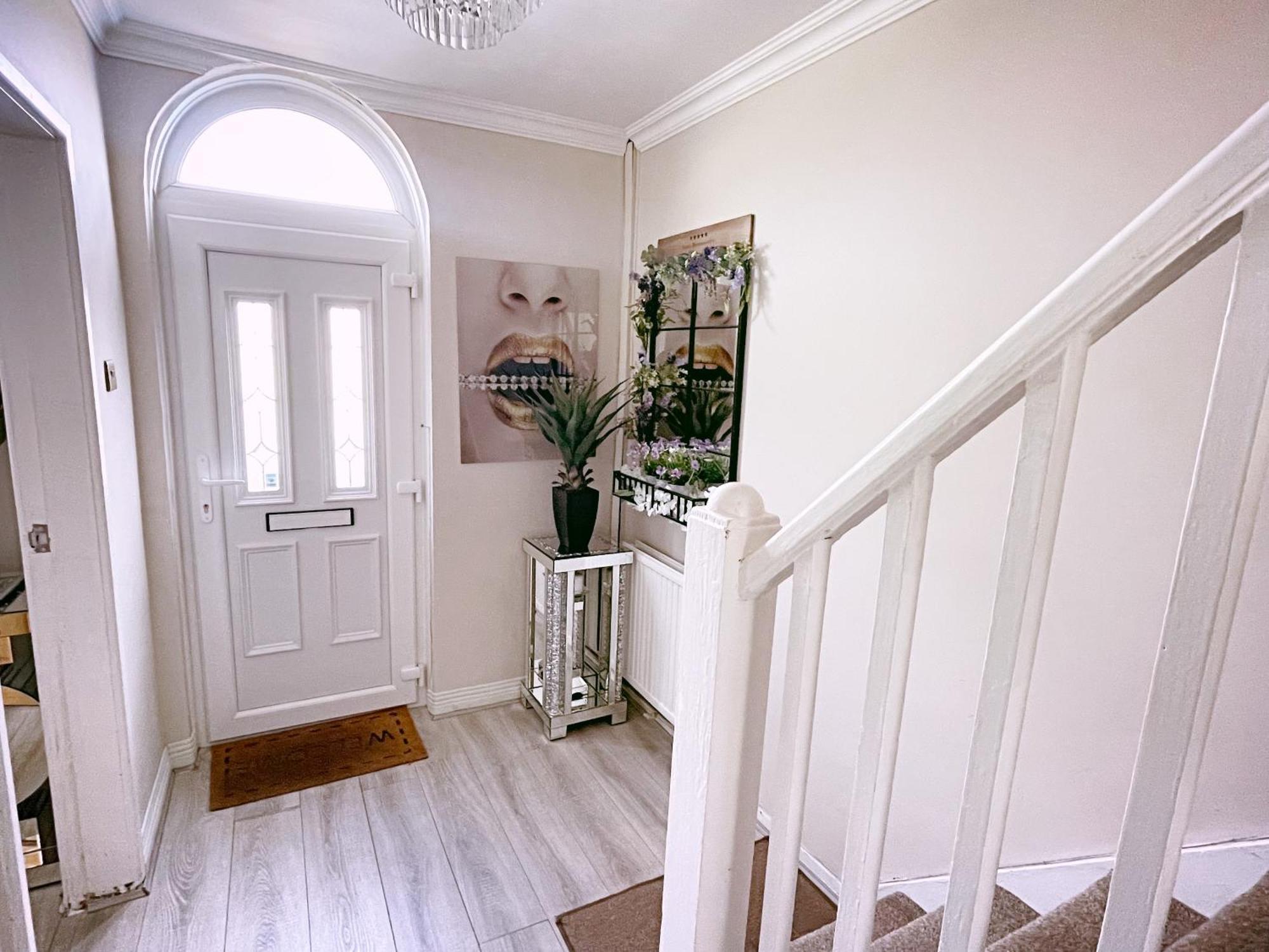 Entire 3-Bedroom Home In Oldham - Guest House Zewnętrze zdjęcie